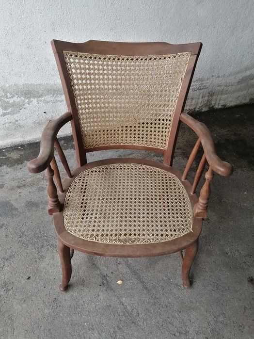Cadeira Vintage de madeira e verga