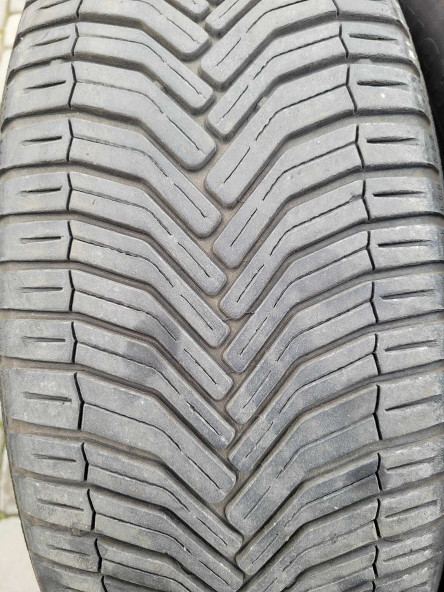 Opony całoroczne Michelin Croscilimate 215/55r18 99v