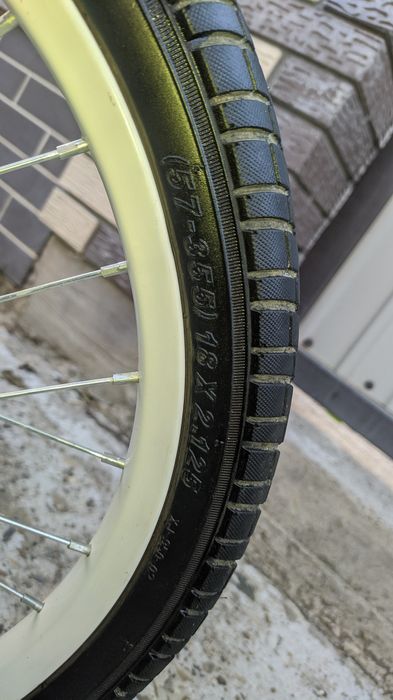 Велосипед в ідеальному стані.