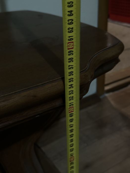 Антикварний дубовий журнальний столик