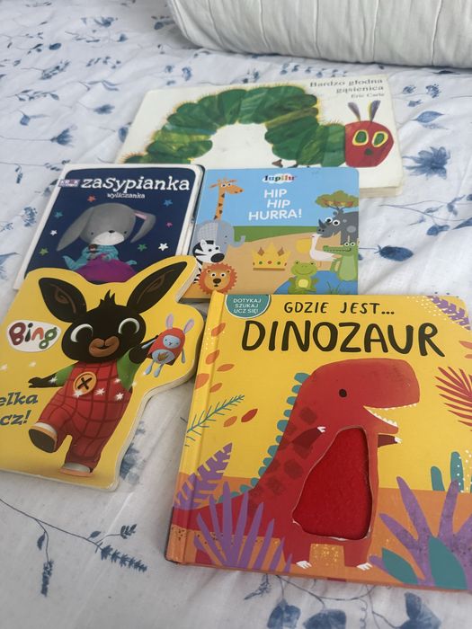 Książki dla dzieci dinozaur, bing, bardzo głodna gąsienica