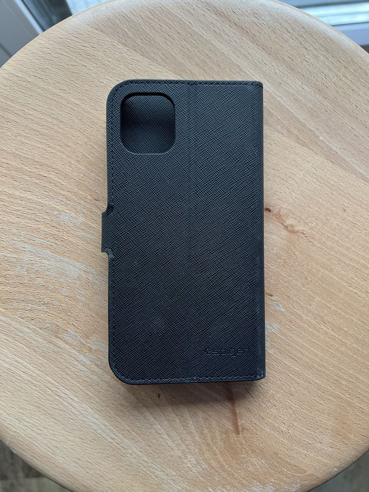 Etui Case Spigen Wallet iphone 11 czarny