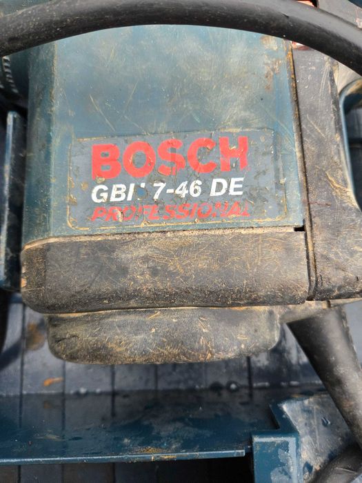 BOSCH Młot udarowo-obrotowy GBH 7-46 DE z uchwytem 1350W z walizką