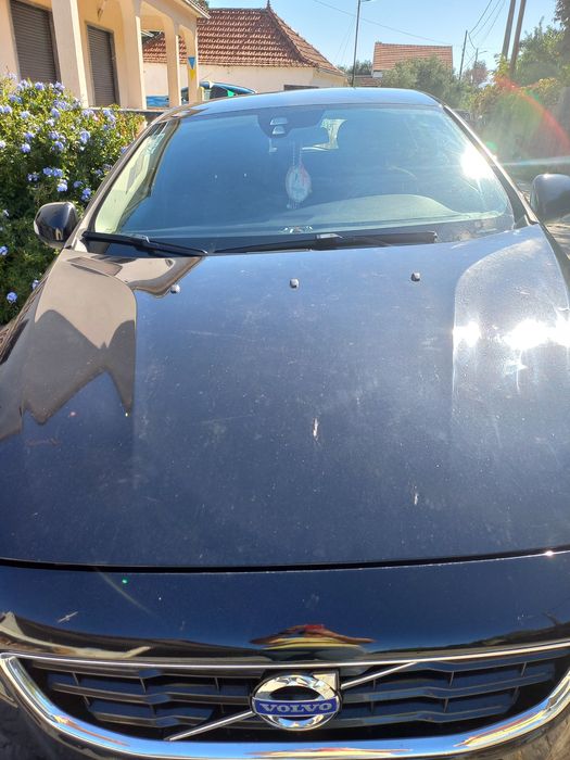 Vende-se volvo em bom estado