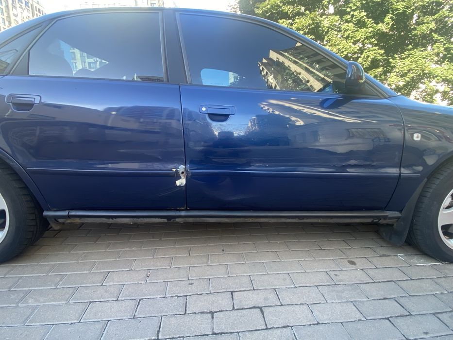 Продам Audi a4 b5 1.8 бензин