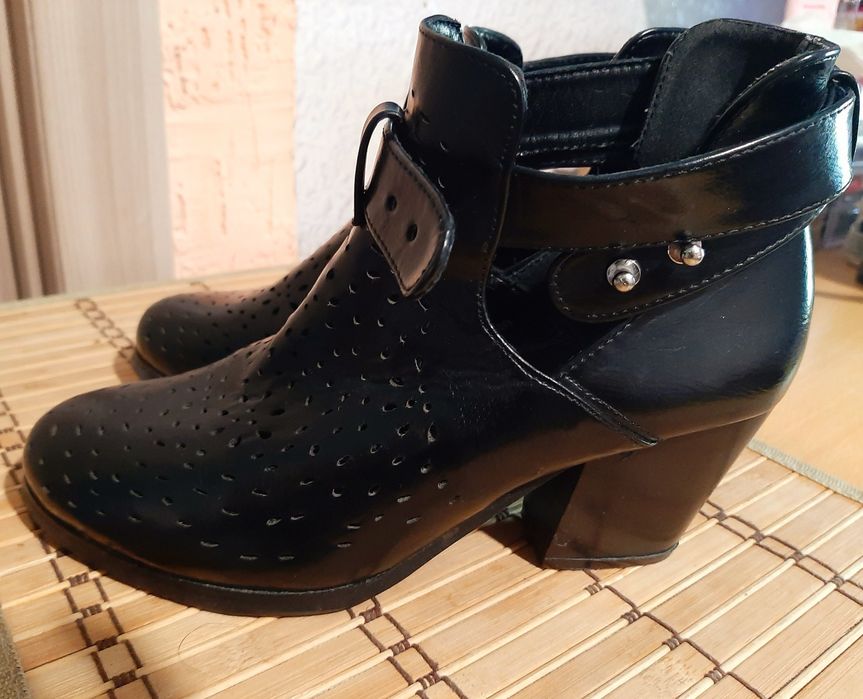 Продам, туфлі, шкіряні, нові, 37р