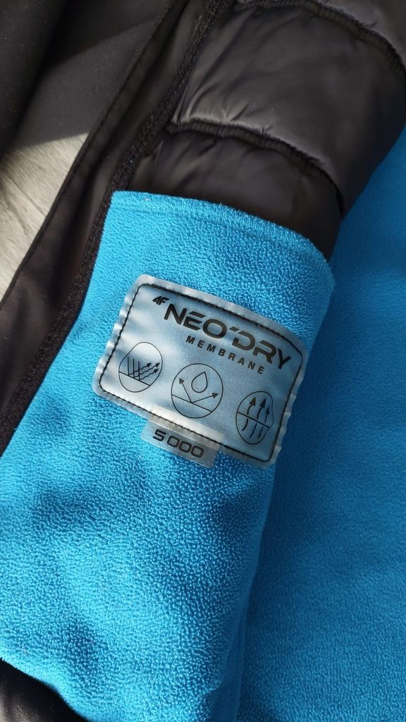 Kurtka chłopięca softshell 4f r. 146