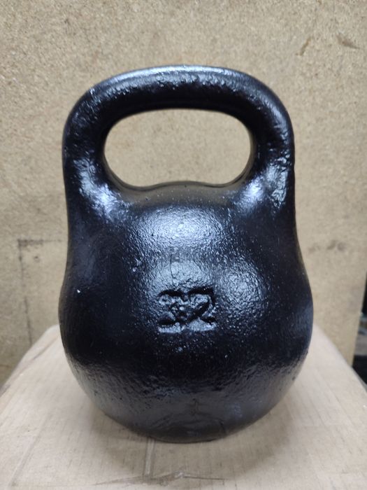 Гири 8кг.16кг24 кг 32 кг