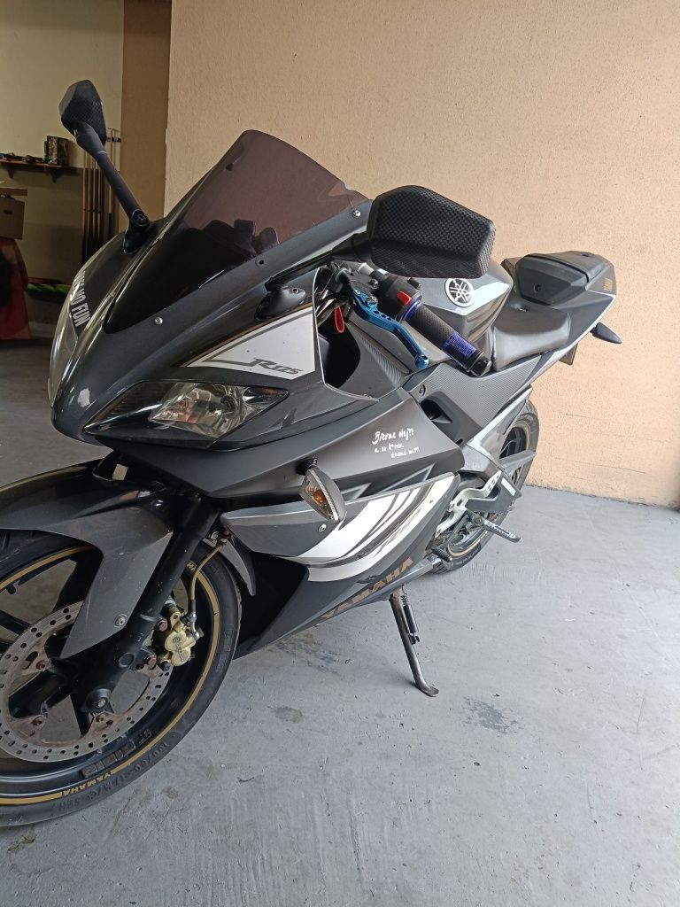 Yamaha yzf r 125