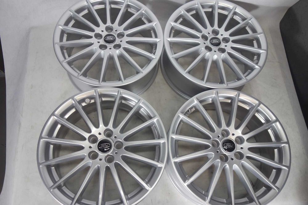 NOWE Alufelgi 18" 5x108 Ford Kuga Galaxy Focus Mondeo Srebrne 821