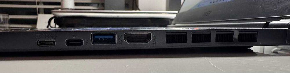 Ігровий ноутбук MSI Stealth 15M