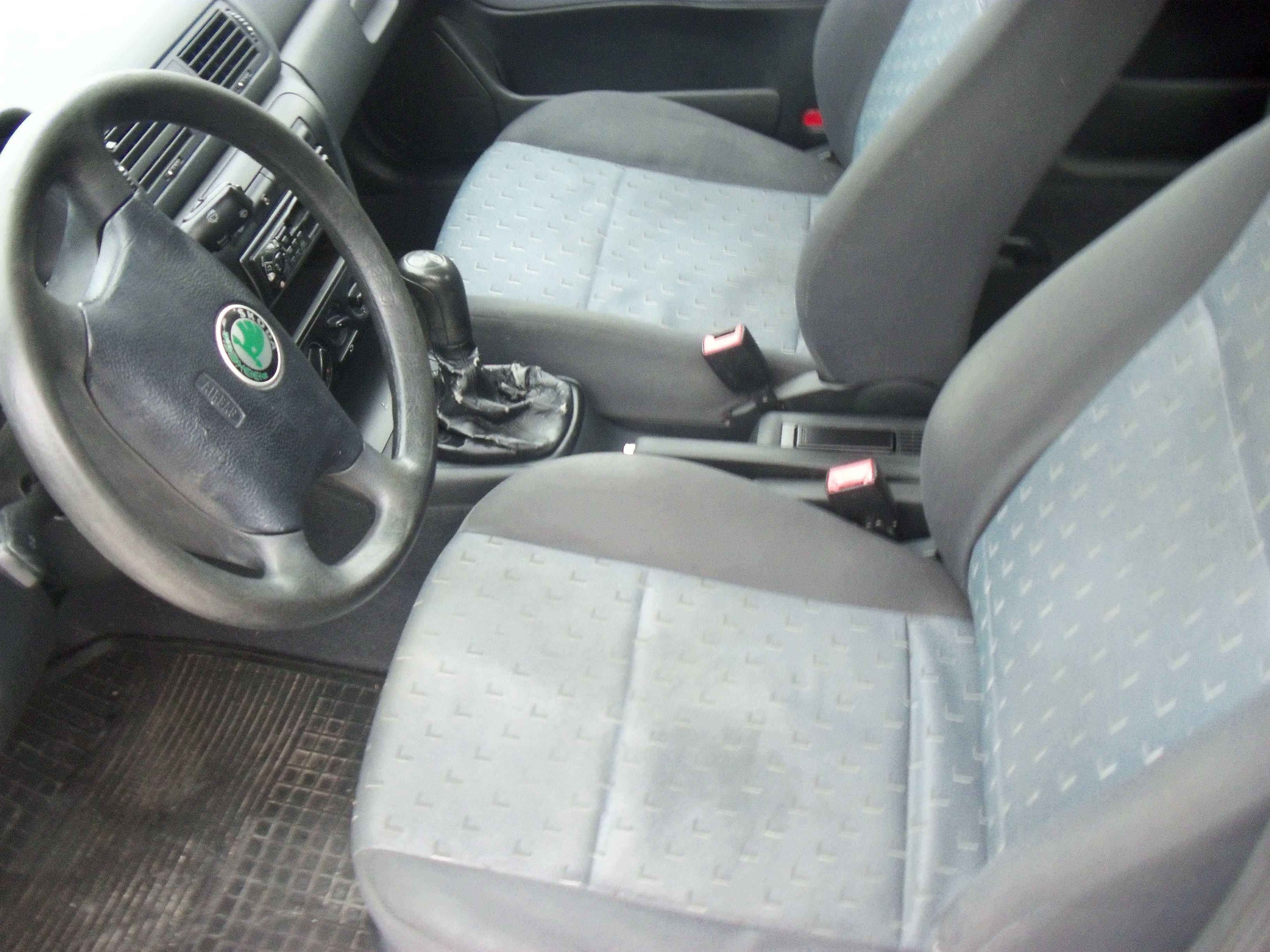Skoda Octavia 1.6 B 2002 rok