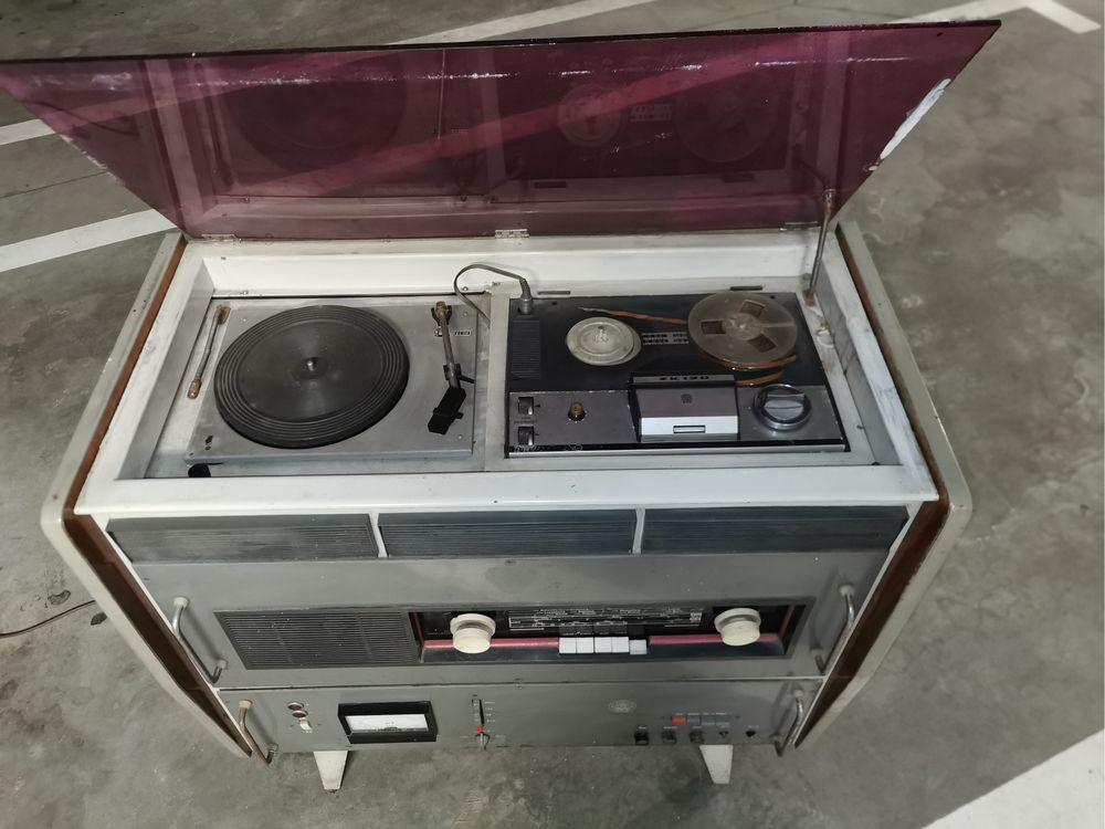 Radiola 100 W typ ZDZ 100/5 z 1972r