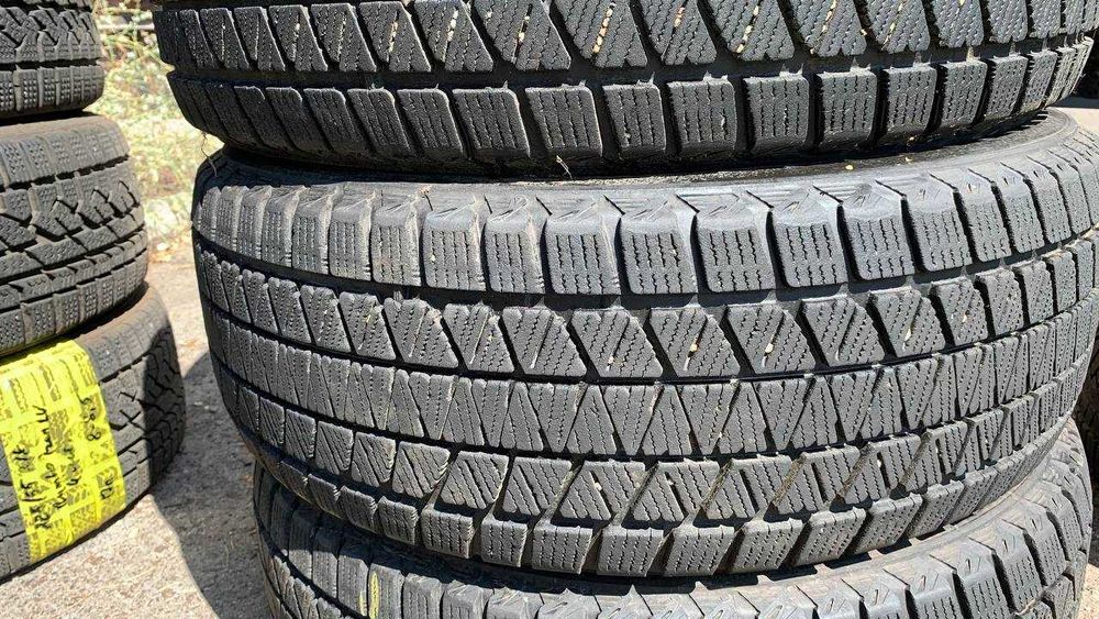 245/60 R18 105S Bridgestone Blizzak DM-V3, зимова, комплект