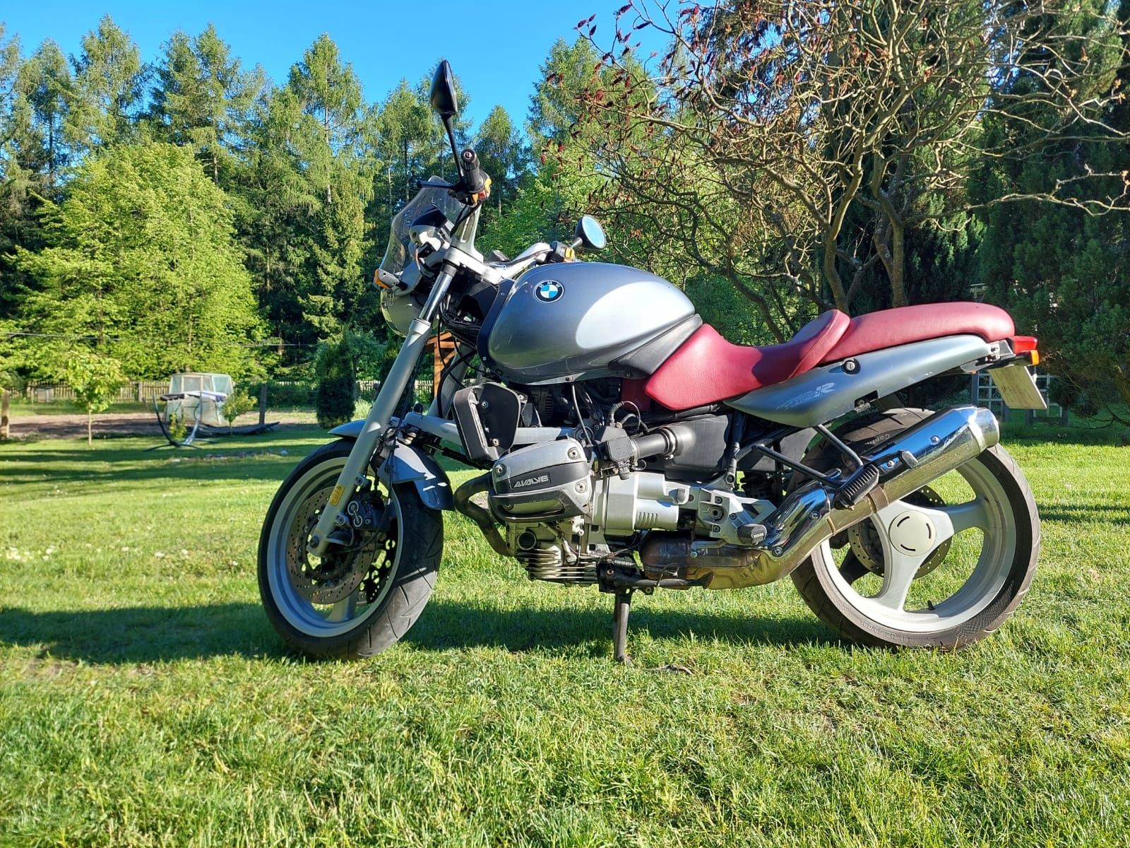 Motocykl BMW R1100R