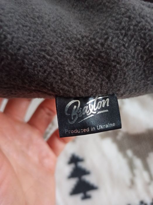 Жіноча зимова шапка