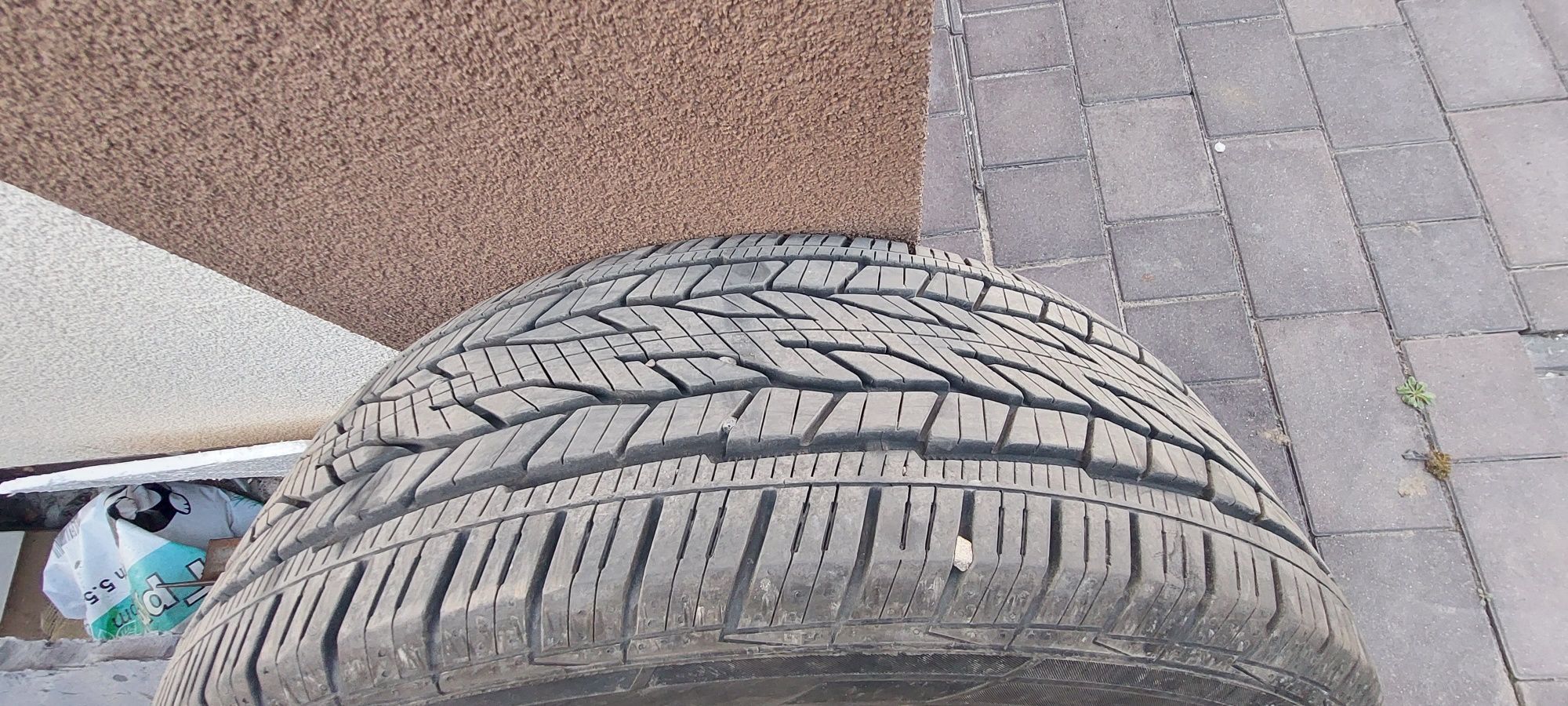 Літня резина/колеса Continental  255/60 R18 T