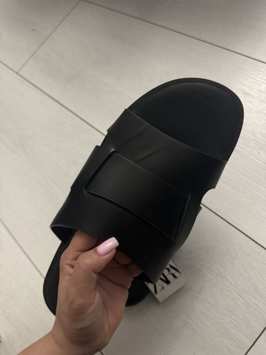 Нові шльопанці чоловічі зара оригінал