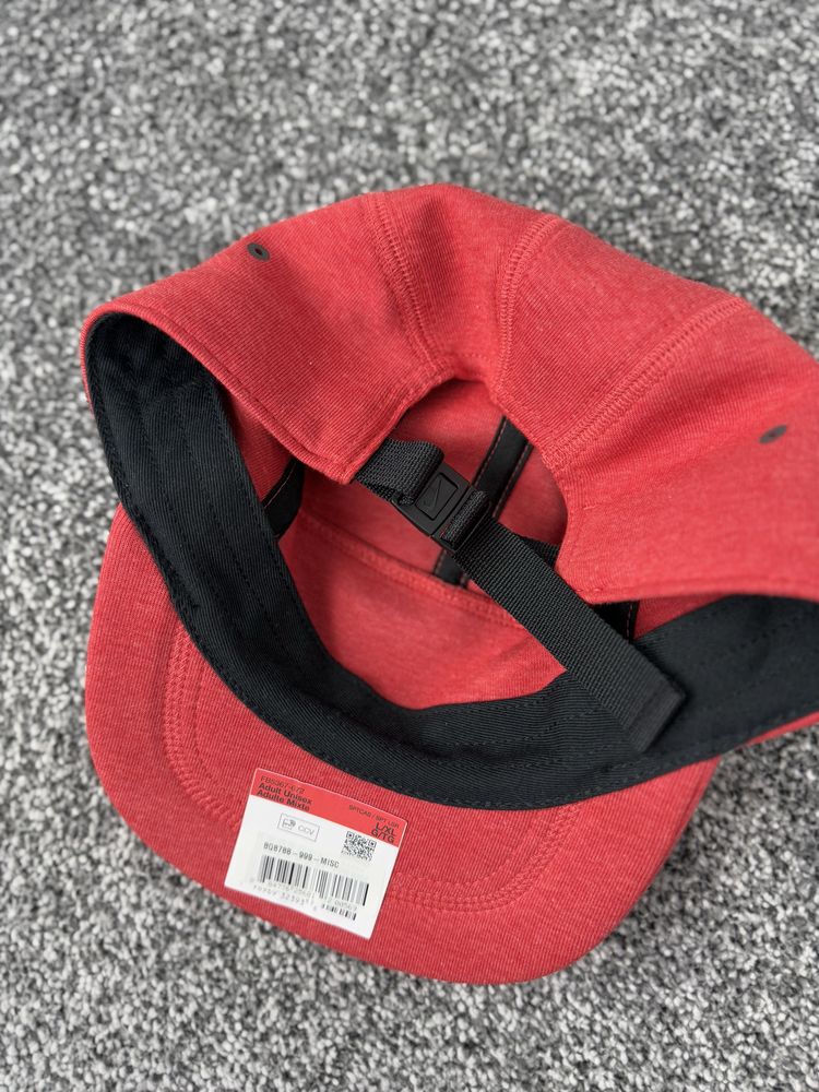 Чоловіча кепка nike tech fleece