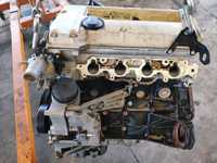 Двигун mercedes m111 2.3 цілим або частично гбц головка блок поршя