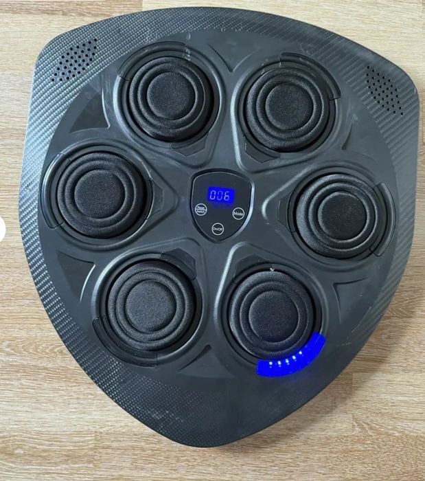 Детский музыкальный тренажер для бокса с перчатками и с блютузом