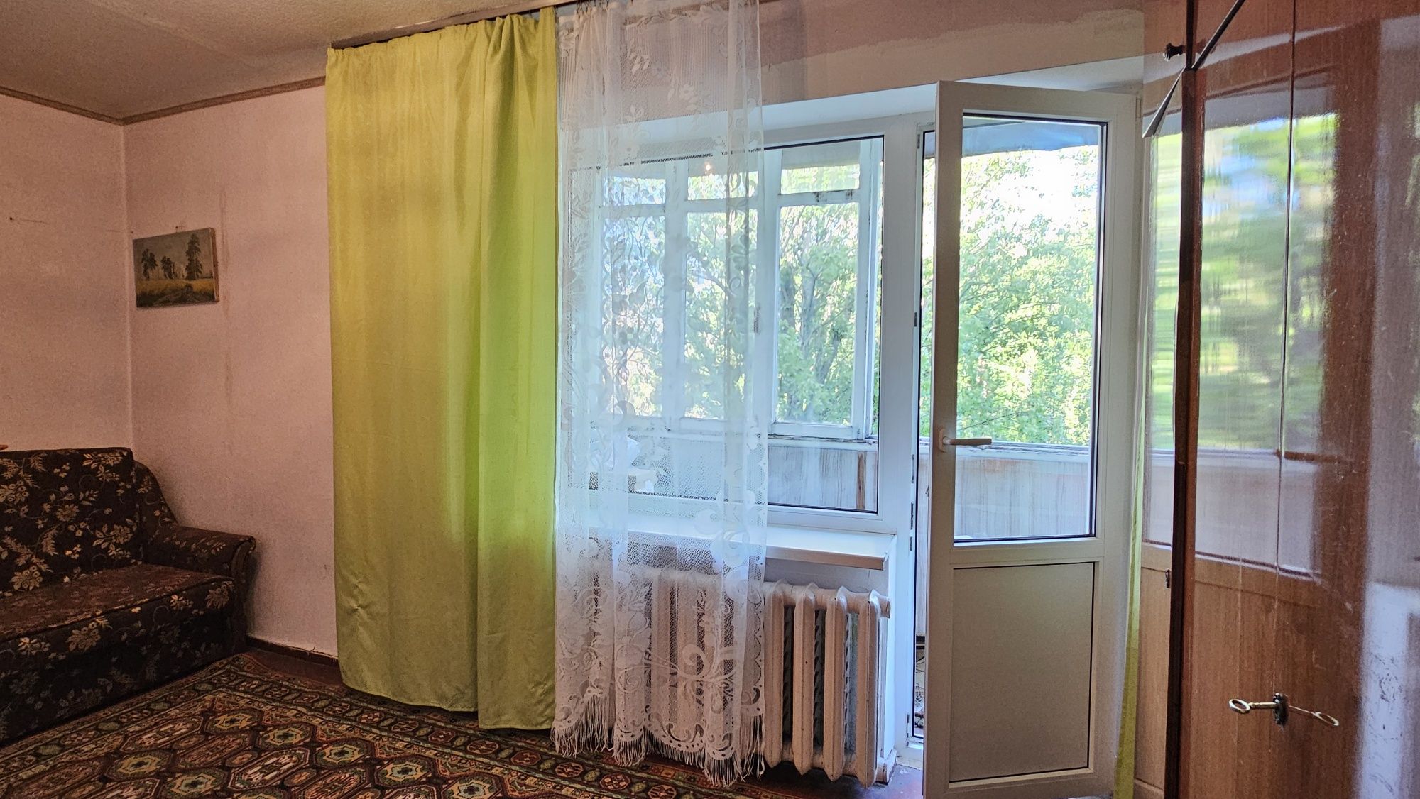 Продаж 3к квартири, метро Червоний хутір та хвойний ліс пішки!