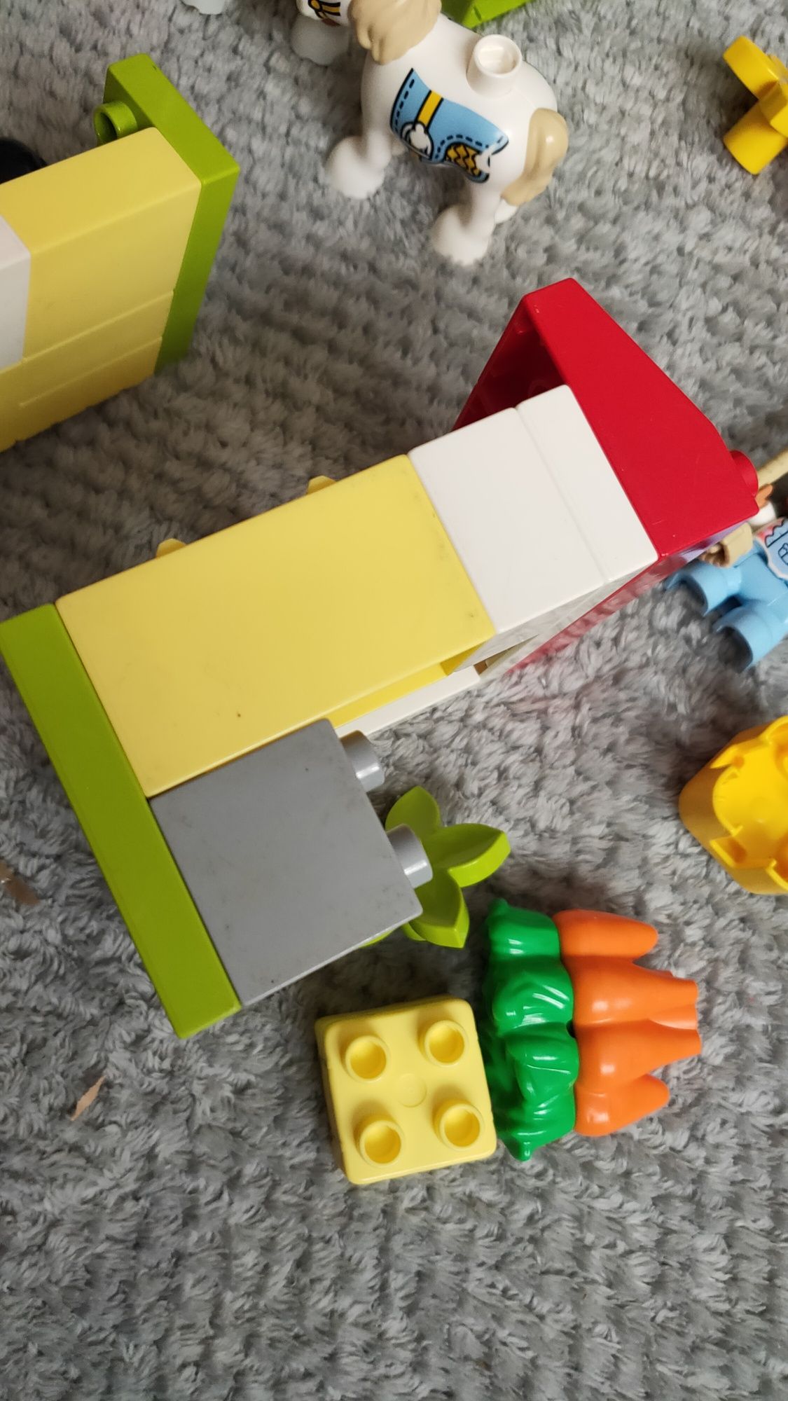 Klocki LEGO Duplo 10951 konie