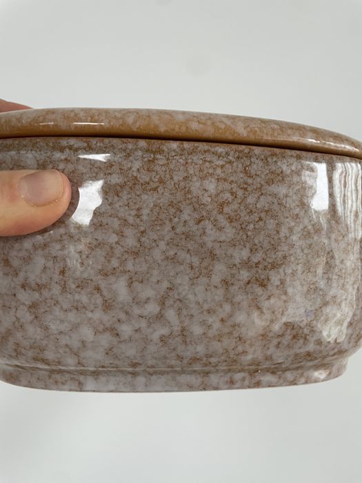 Wazon ceramiczny z dziurkami