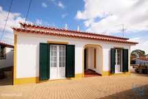 Casa T3 em Mértola de 161,00 m2