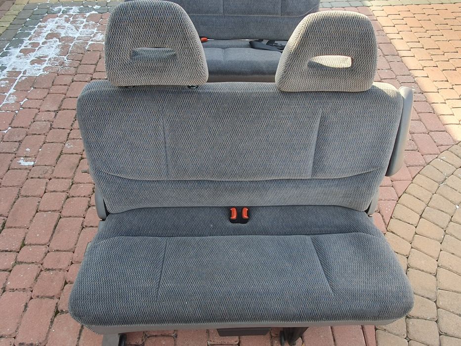 Siedzenia chrysler voyager