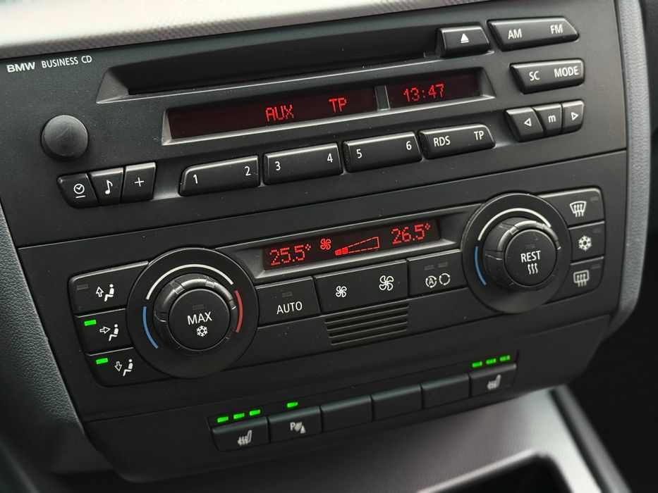 Отличное состояние! АВТОМАТ BMW 1