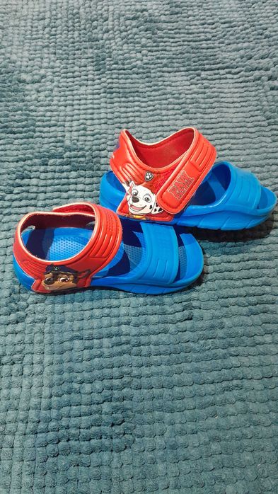 Patrulha pata calçado