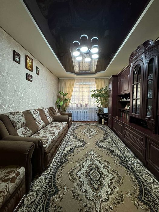 Продаж 3 кімнатної квартири в районі Північного