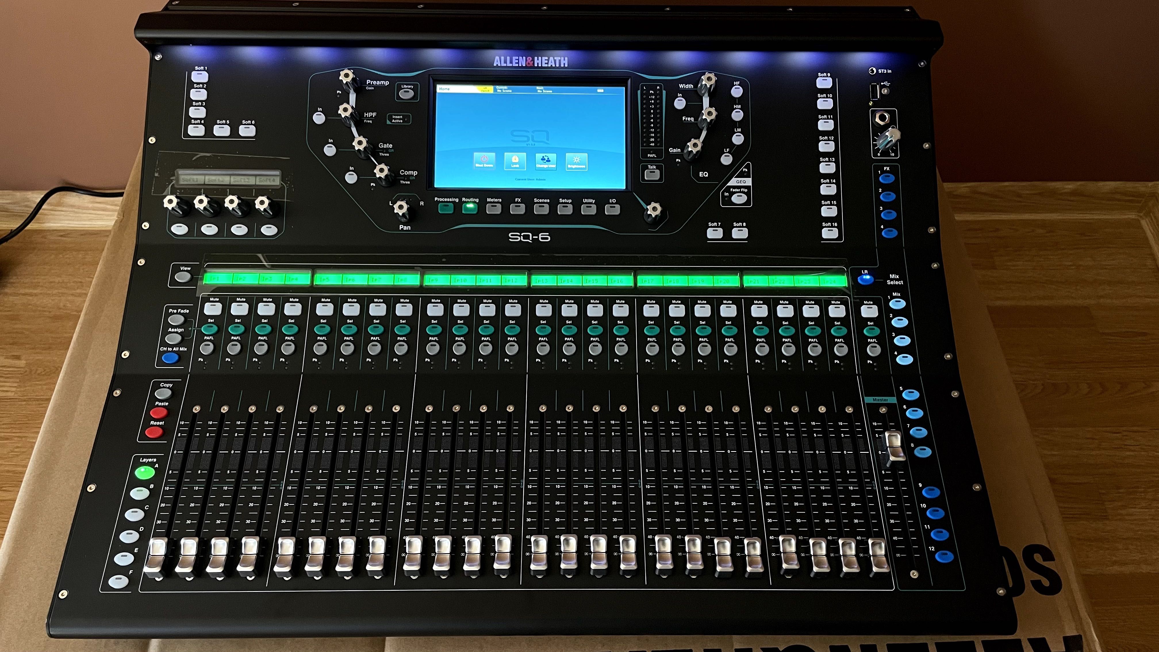 allen&heath SQ6 + dante 64x64