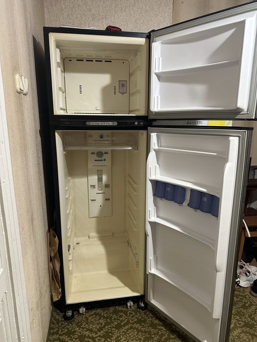 Холодильник Tropical