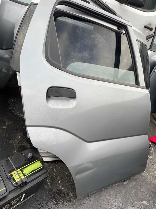 Suzuki Ignis Kompletne drzwi tylne prawe