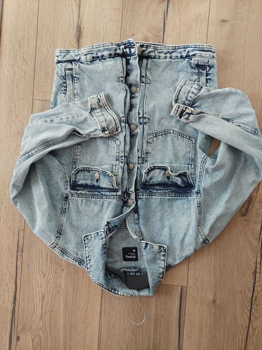 Jasnoniebieska kurtka jeansowa męska Sinsay M