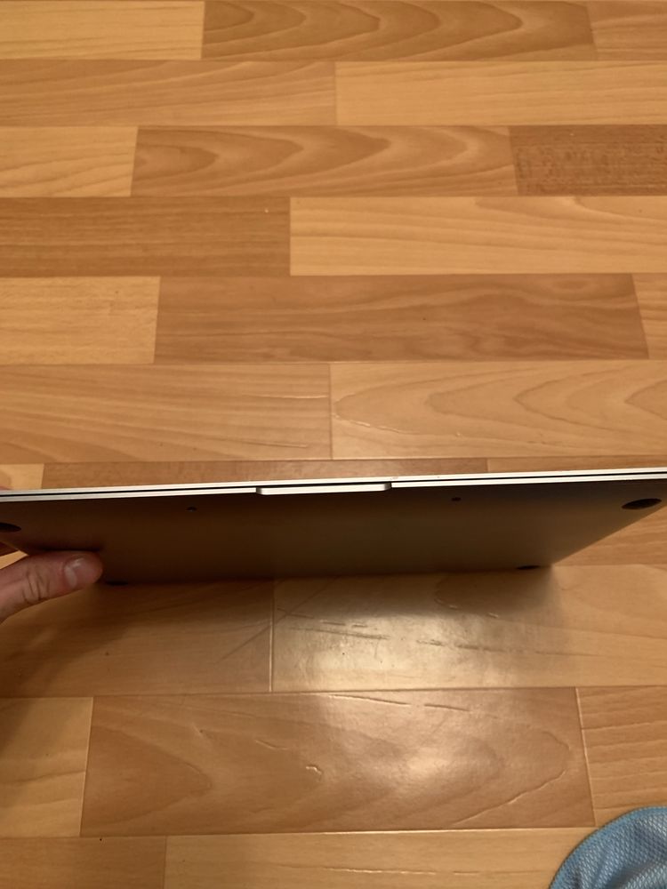 macbook air 2018 8/256