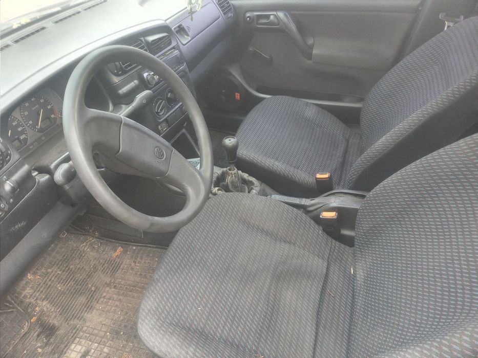 Продам фольцваген венто.