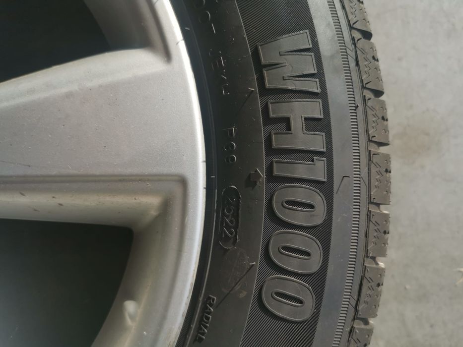 Opony zimowe na alufelgach Nissan Qashqai, Juke 215/60 R.17