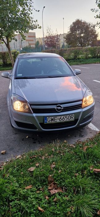Opel Astra H  1.4 benzyna