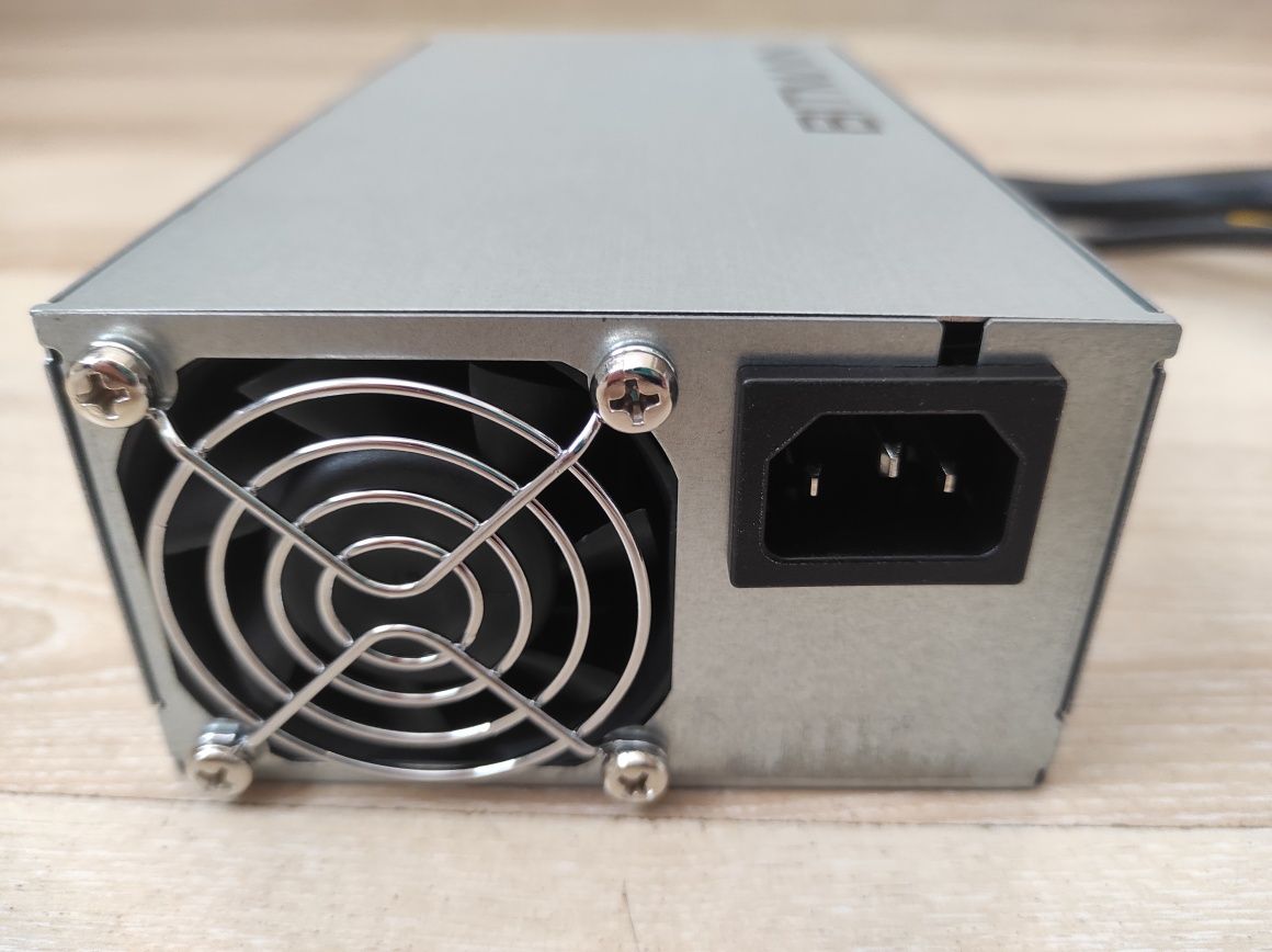 Оригинальный блок питания Bitmain APW7-12-1800-A3 для асика 1800W NEW