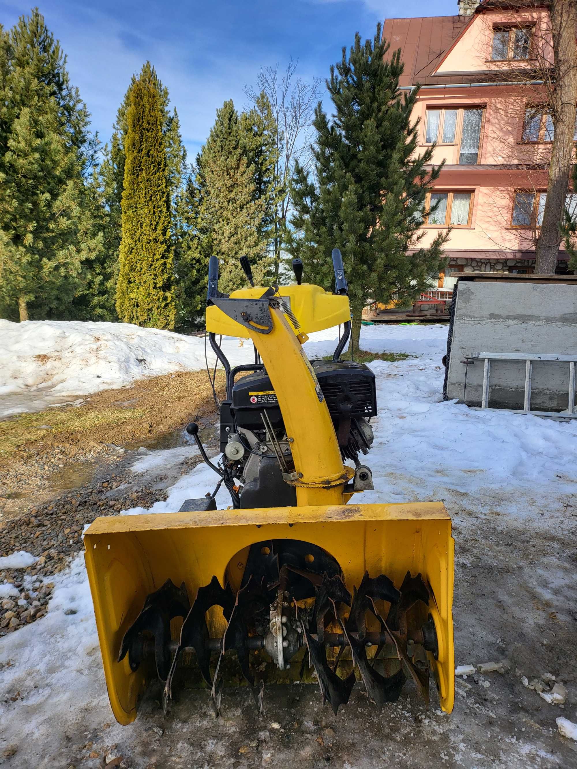 Odśnieżarka spalinowa na gąsienicach Loncin