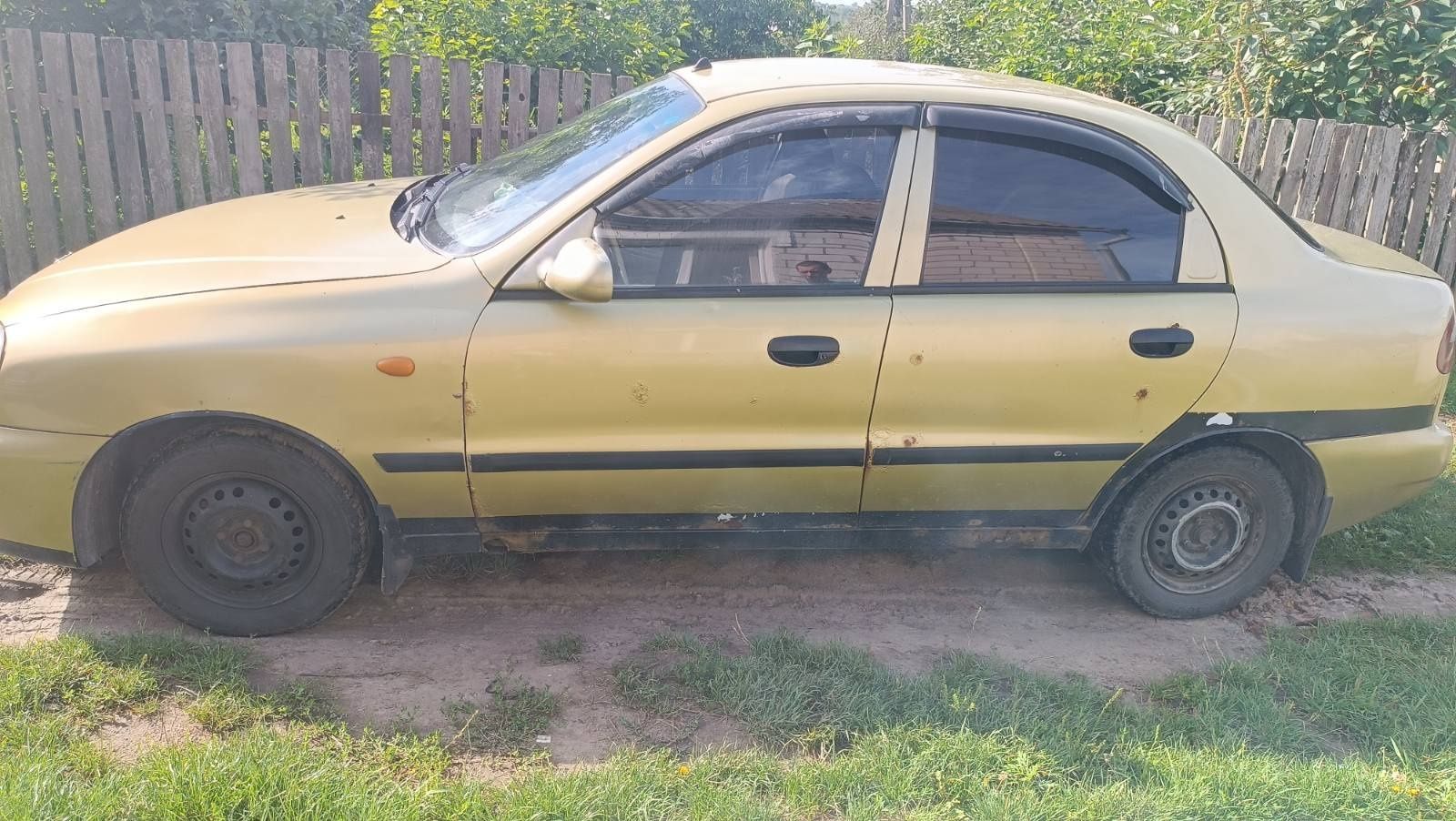 Продам б/в запчастини Daewoo Lanos