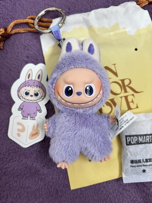 Labubu PIN FOR LOVE від бренду POP MART, брелок лабубу, оригінал
