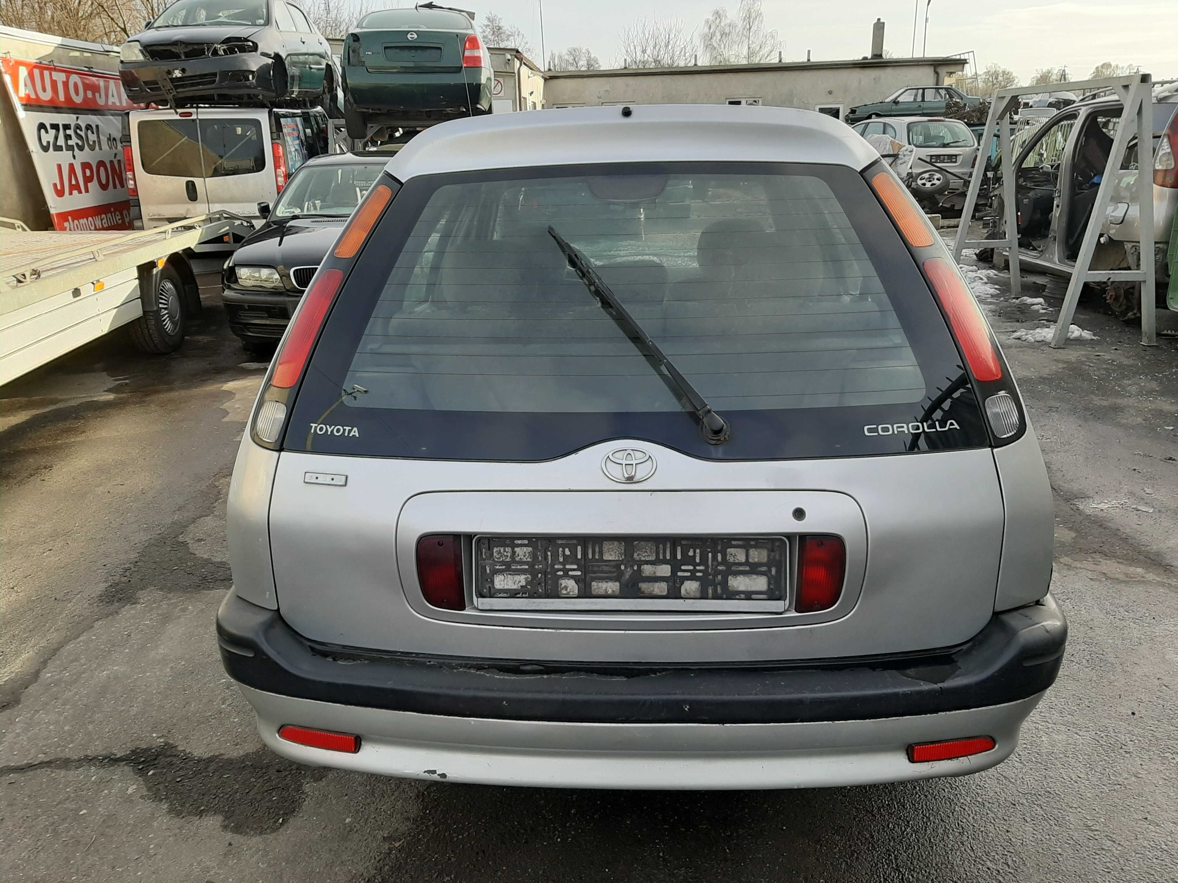 Toyota Corolla E11 Kombi 2.0 D,1998 r.Zderzak tylny