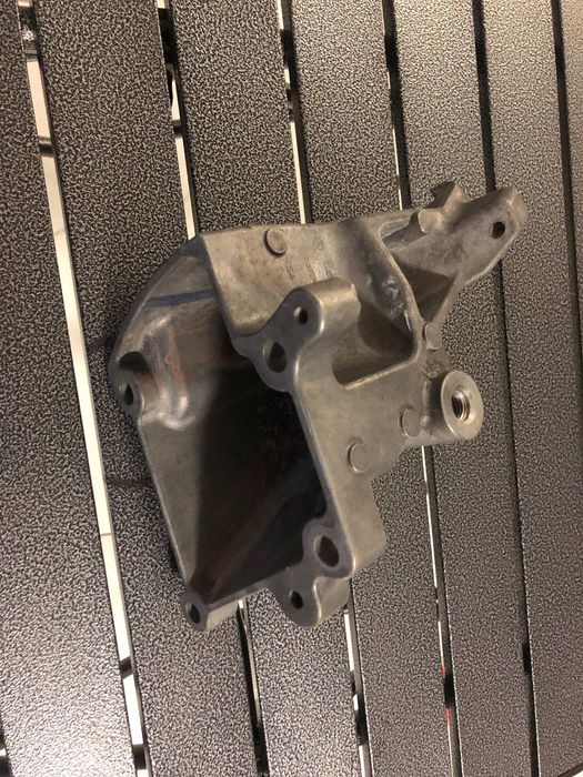 Mercedes glc , lampa prawa, wahacz, dyfuzor, mocowanie silnika