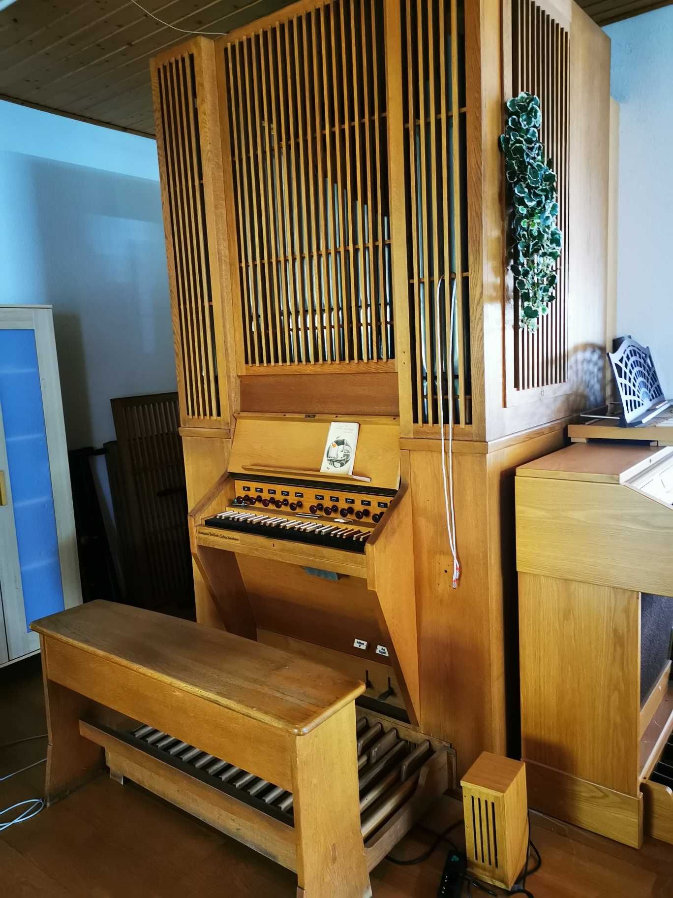 Kleinorgel 5 Register selbständiges Pedal