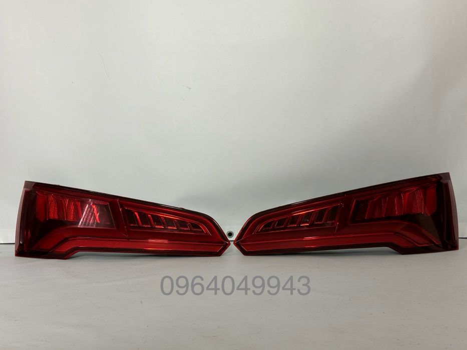 Стопи AUDI Q5 A80 ЄВРОПА ОРИГІНАЛ MATRIX фонарі задні повороти жовті