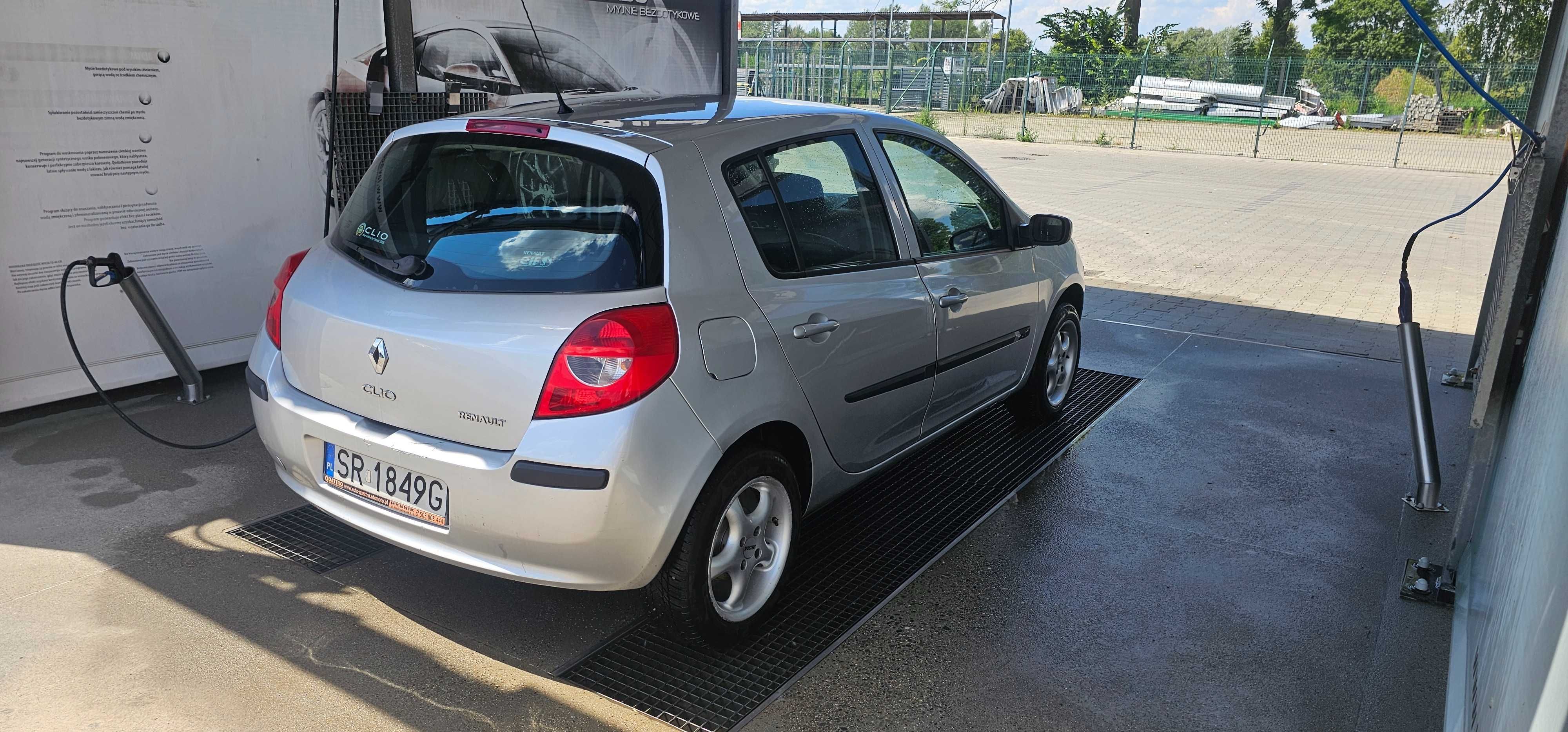 Renault Clio 1.5 DCi nowe tarcze, rozrzad i opony sprawny do jazdy